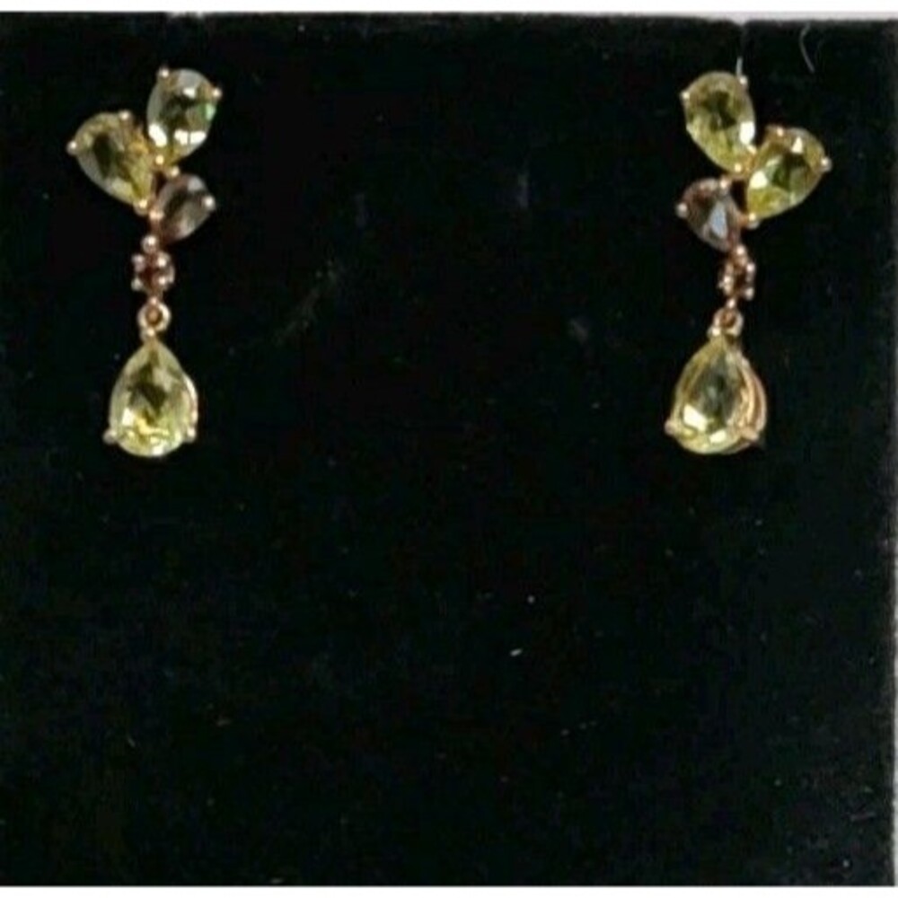 14K Tanzanite 5 Stone Earrings